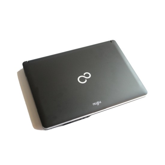 Fujitsu Lifebook S710 14" i5, 8GB, 128GB SSD - Grau A