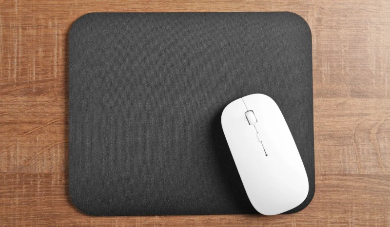 Como conectar um mouse sem fio ao seu PC ou laptop